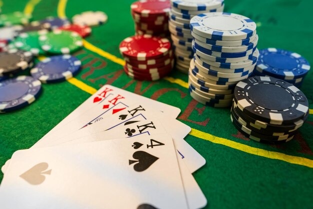 situsslot77 Android App home screen showing sports and casino sections