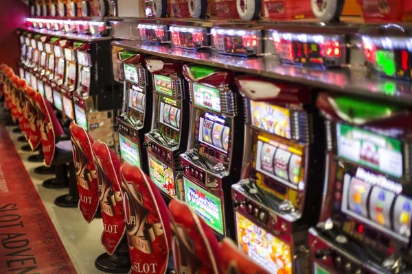 No Commission Baccarat live dealer table at situsslot77 with HD stream